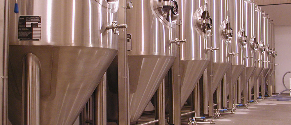 Cylindrically-conical fermentation tanks - conical beer fermentors